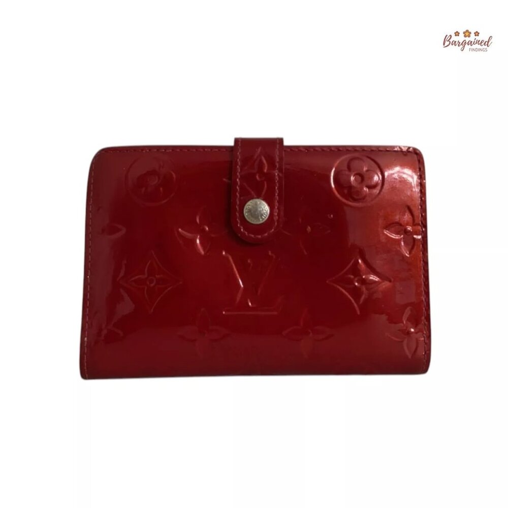 Authentic Louis Vuitton Pomme D'Amour Vernis Monogram Embossed French Kiss-Lock